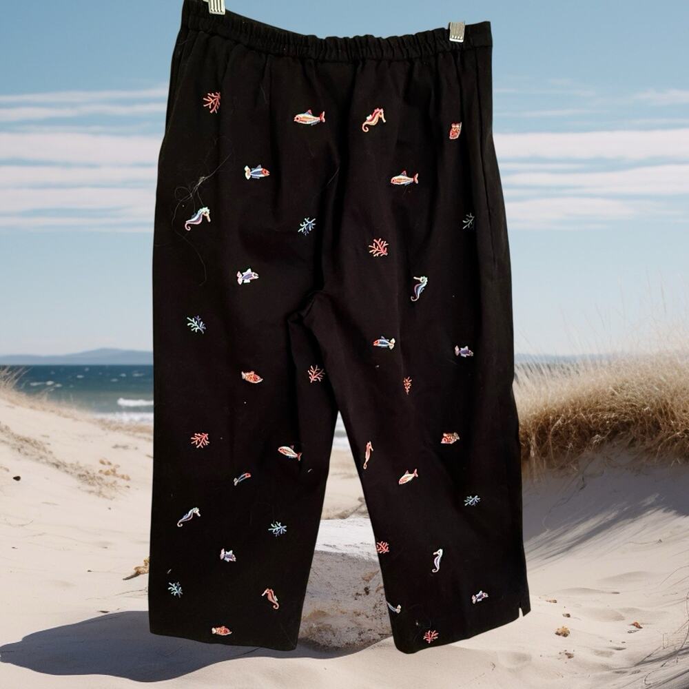 Coldwater Creek Seahorse and Fish Black Embroidered Cropped Pants Sz 10 Wide Leg